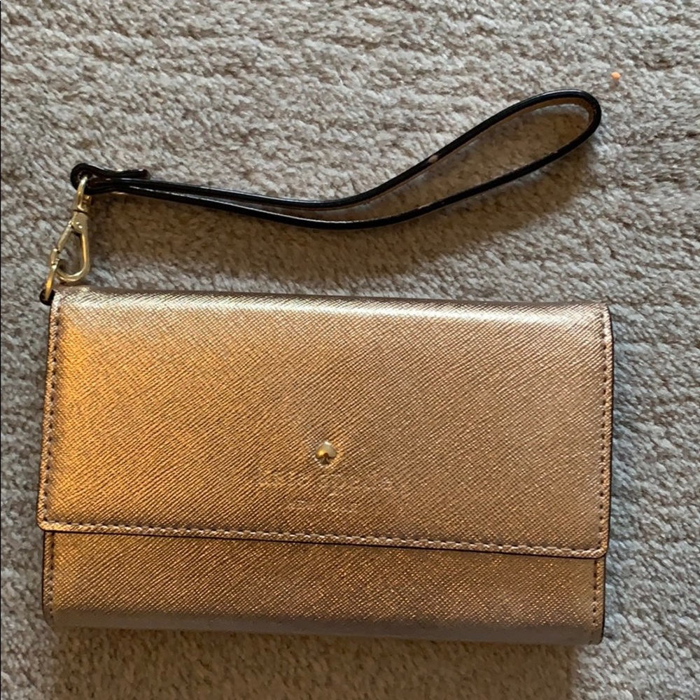 Kate Spade cedar street iphone wristlet